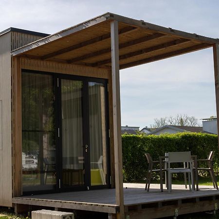 Mobile Homes Direkt Am Strand Des Neusiedler Sees Подерсдорф-ам-Зе Экстерьер фото
